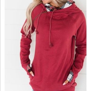 Ampersand Ave Cranberry Plaid Double Hoodie Size M